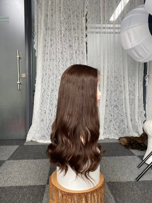 lace top wig	25''	slight layer	#6	wavy	M	845$ - 图片 3