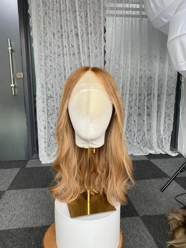 lace top wig	21"	slight layer	#8/16/24	straight	M	723$ - 图片 2