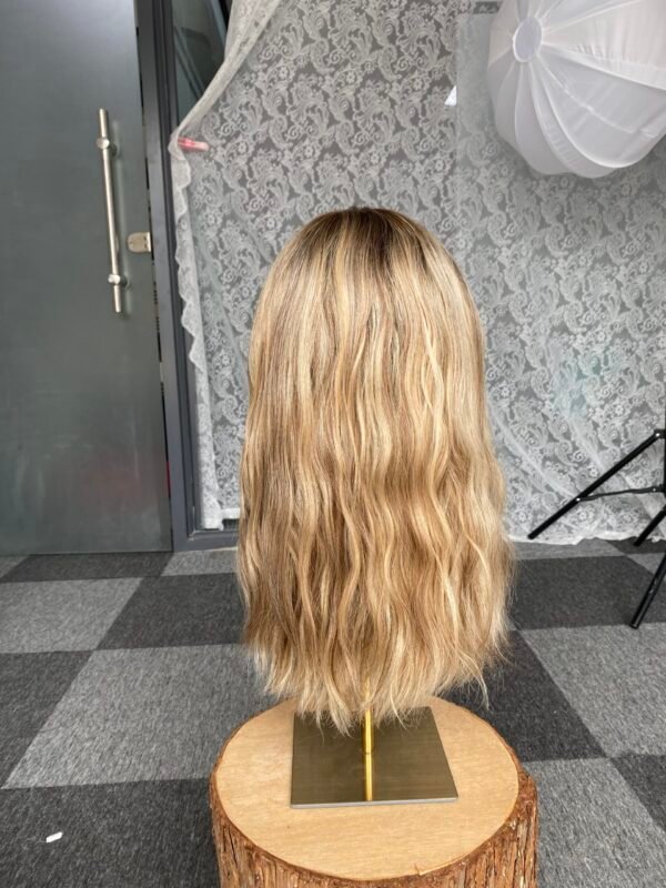 lace top wig 16" #4/org/24 no layer wavy L $588