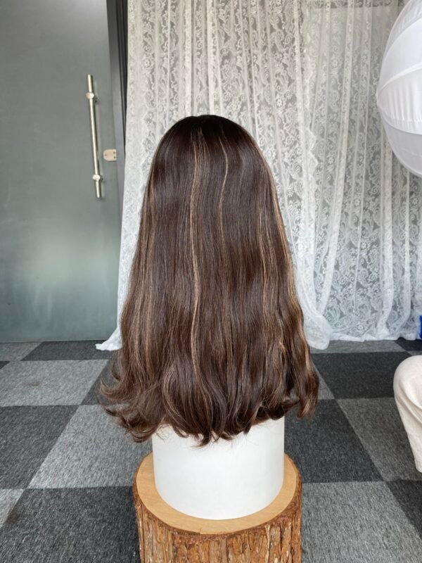 Lace front wig 20" #2HL14 no layer wavy M cap $779